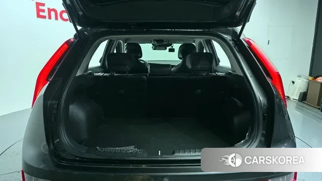 Kia Di Ol Nu Niro id 3551028 из Кореи 11