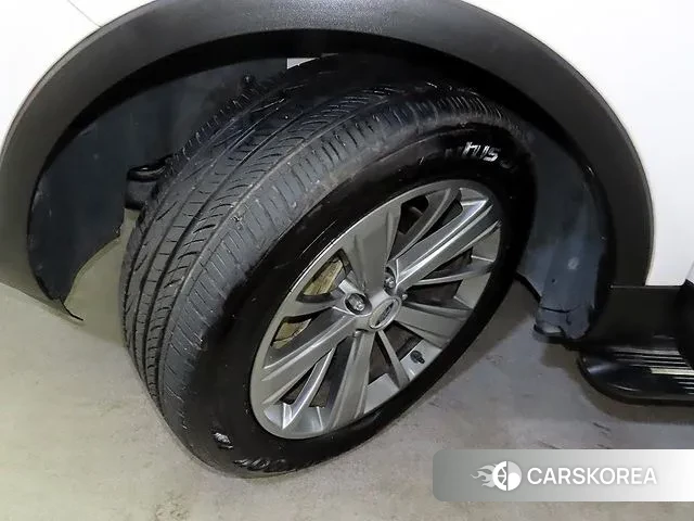 Ford Explorer id 3345335 из Кореи 11