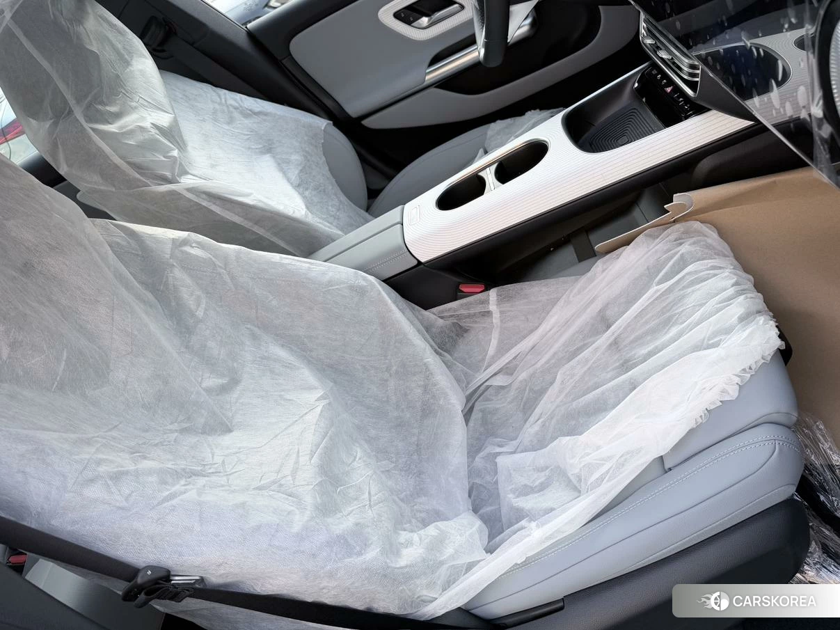 Mercedes-Benz CLA EV id 4452799 из Китая 11