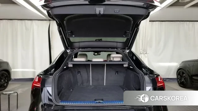 Audi e-Tron id 2884460 из Кореи 11