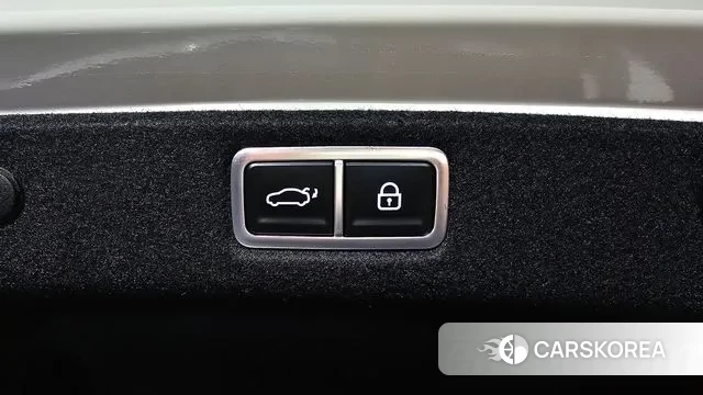 Hyundai Grandeur Hybrid (GN7) id 3576383 из Кореи 11