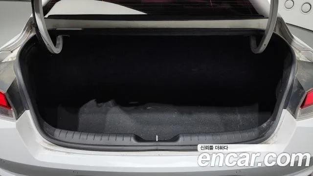 Hyundai Avante (CN7) id 2859878 из Кореи 11