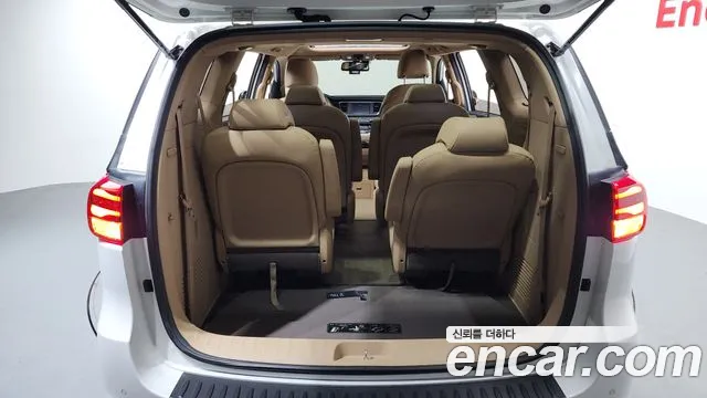 Kia The New Carnival id 2446744 из Кореи 11