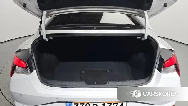 Hyundai Avante (CN7) id 2985782 из Кореи 11