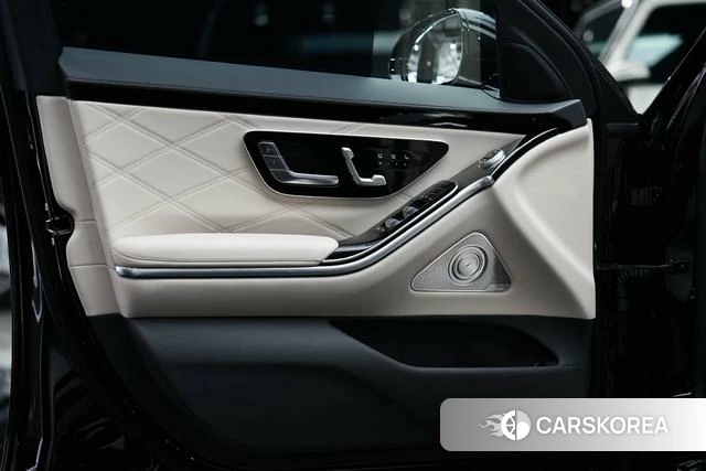 Mercedes-Benz Maybach S-class id 3920710 из Китая 11