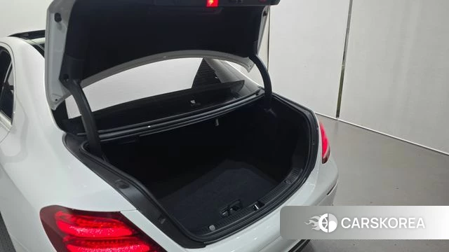 Mercedes-Benz E-Class W213 id 4882315 из Кореи 11