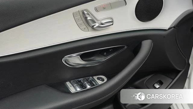 Mercedes-Benz E-Class W213 id 4712112 из Кореи 11