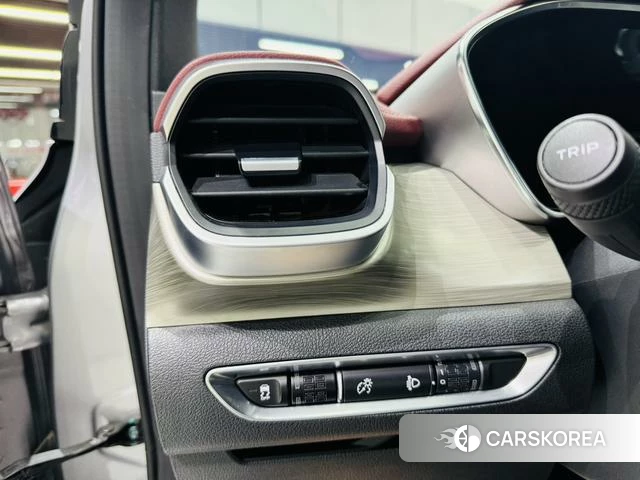 Geely Automobile Binyue id 4253077 из Китая 11