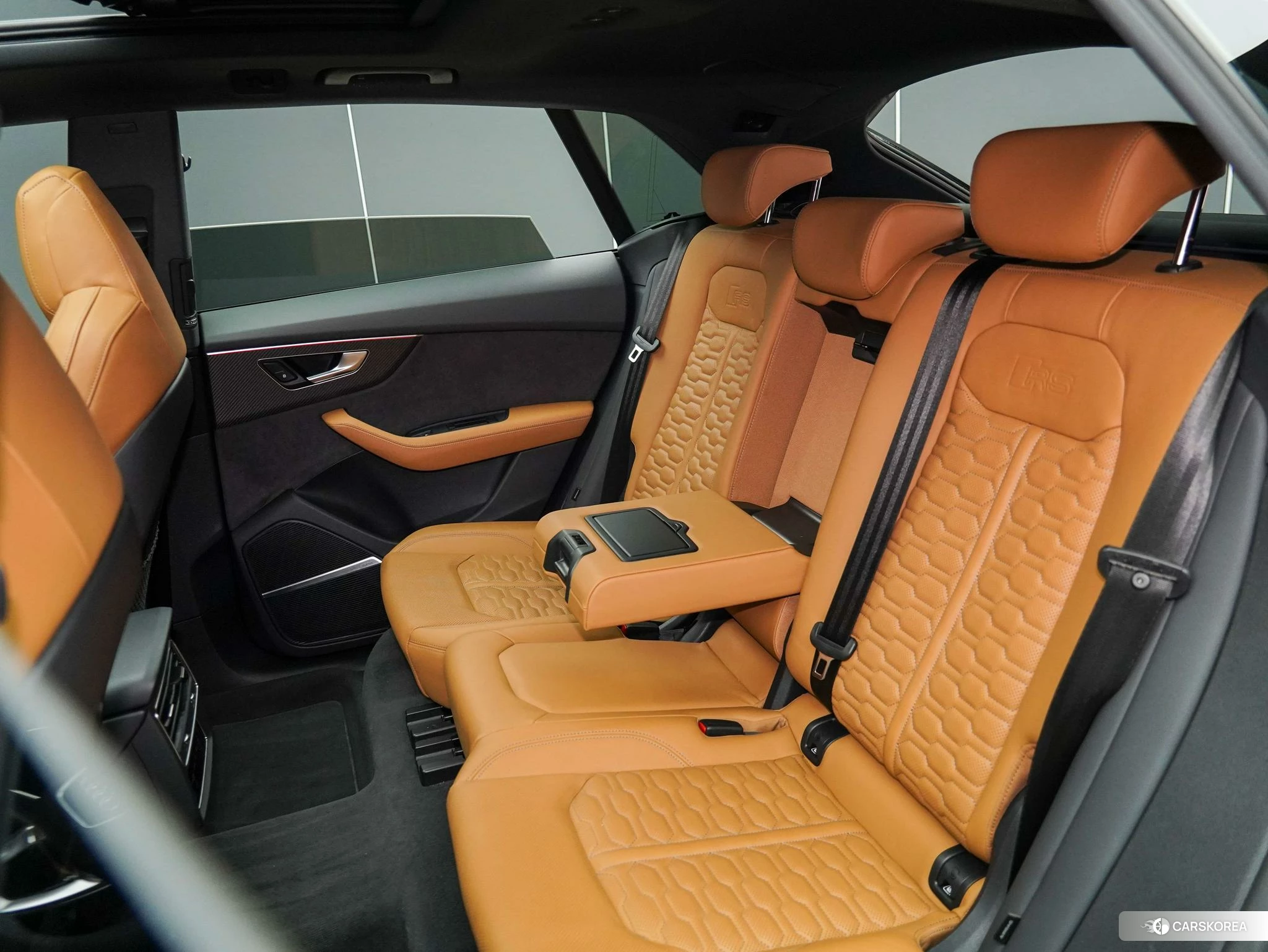Audi RS Q8 id 4462023 из Китая 11