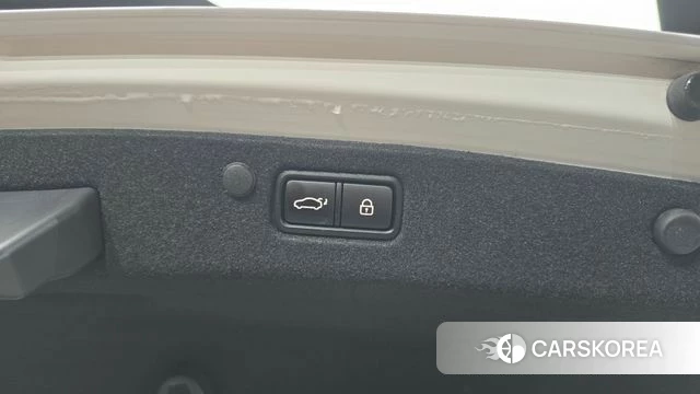 Hyundai The New Grandeur IG id 4310383 из Кореи 11