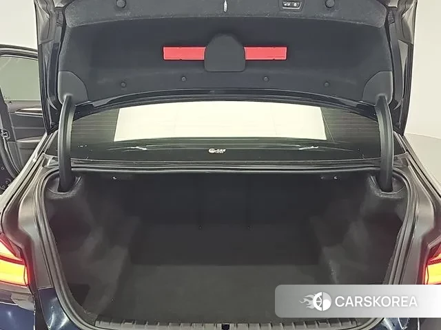 BMW 5 Series (G30) id 3707444 из Кореи 11