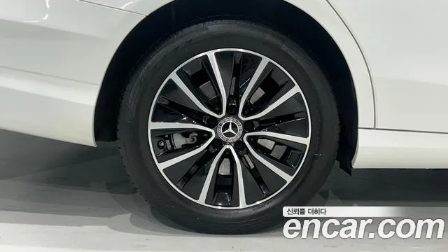 Mercedes-Benz C-Class W205 id 2714817 из Кореи 11