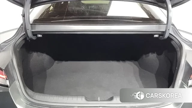 Hyundai Avante (CN7) id 3242959 из Кореи 11