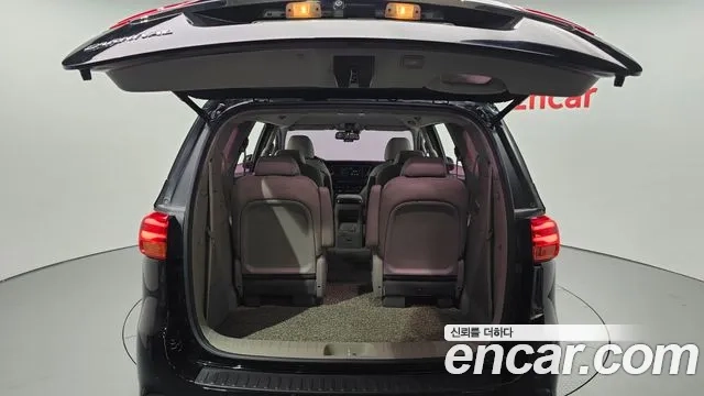 Kia The New Carnival id 2913035 из Кореи 11