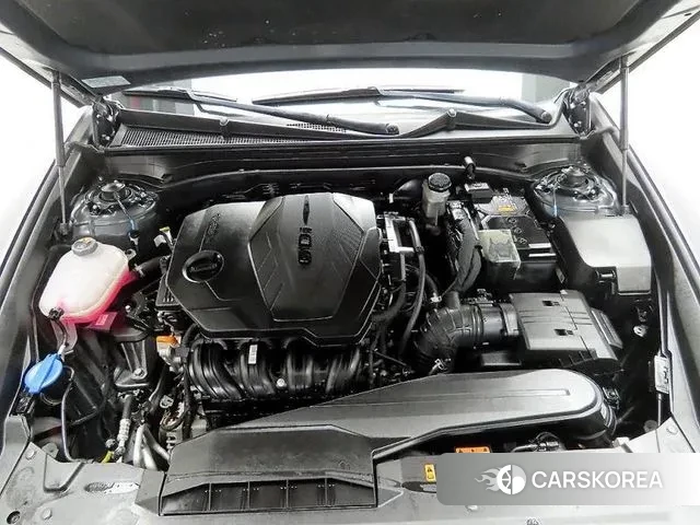 Hyundai Grandeur (GN7) id 3649190 из Кореи 11