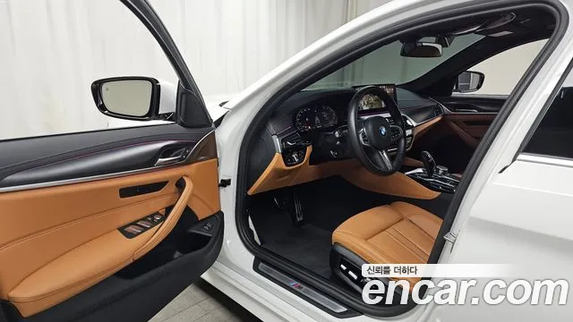 BMW 5 Series (G30) id 2670954 из Кореи 11