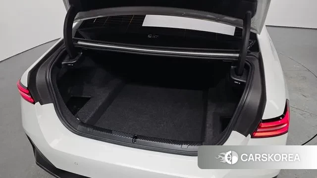 BMW 5 Series (G60) id 3596432 из Кореи 11