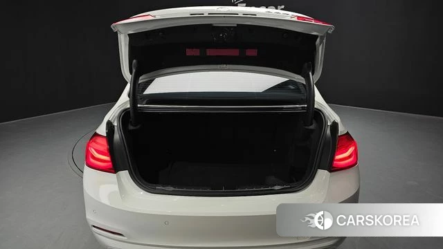 BMW 3 Series (F30) id 3955889 из Кореи 11