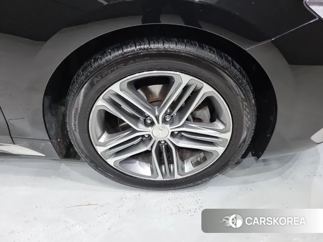 Hyundai Grandeur IG id 3578442 из Кореи 11