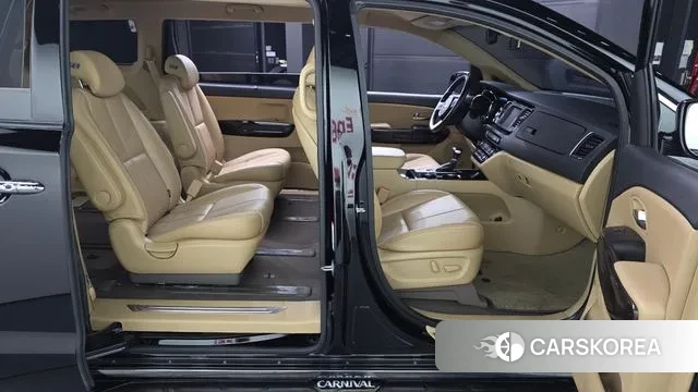 Kia The New Carnival id 3718139 из Кореи 11