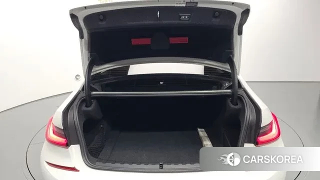 BMW 3 Series (G20) id 3335329 из Кореи 11