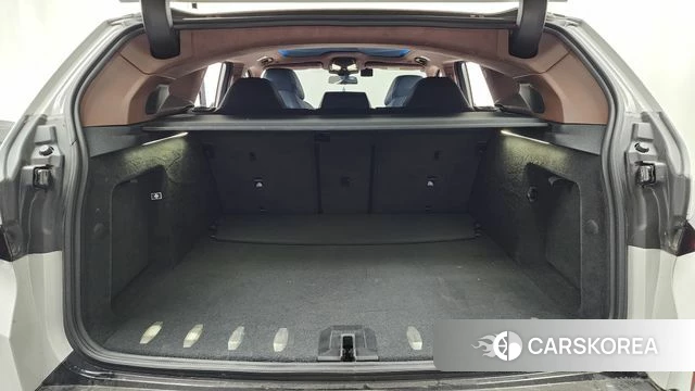 BMW XM (G09) id 4523585 из Кореи 11