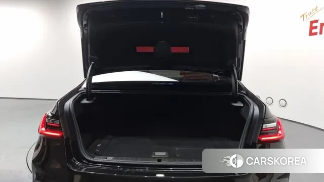 BMW 7 Series (G11) id 3312477 из Кореи 11