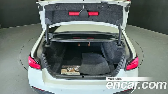 BMW 5 Series (G30) id 2689432 из Кореи 11