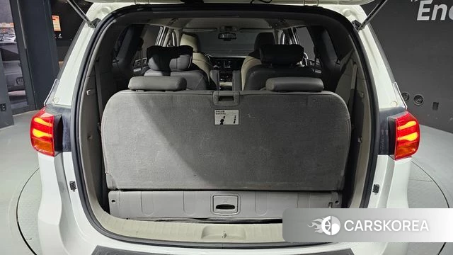 Kia The New Carnival id 3853702 из Кореи 11