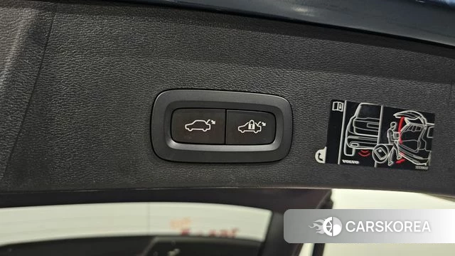 Volvo XC40 id 4180325 из Кореи 11