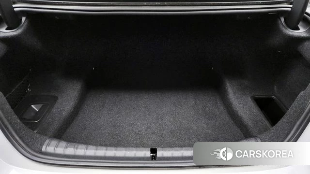 BMW 5 Series (G30) id 3844630 из Кореи 11