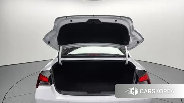 Hyundai Avante (CN7) id 3395791 из Кореи 11