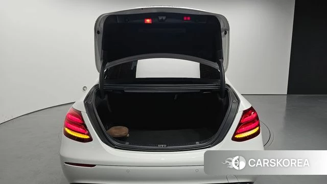 Mercedes-Benz E-Class W213 id 4477357 из Кореи 11