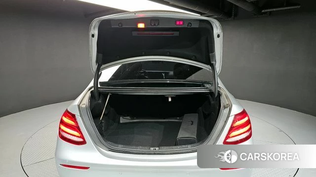 Mercedes-Benz E-Class W213 id 4188546 из Кореи 11