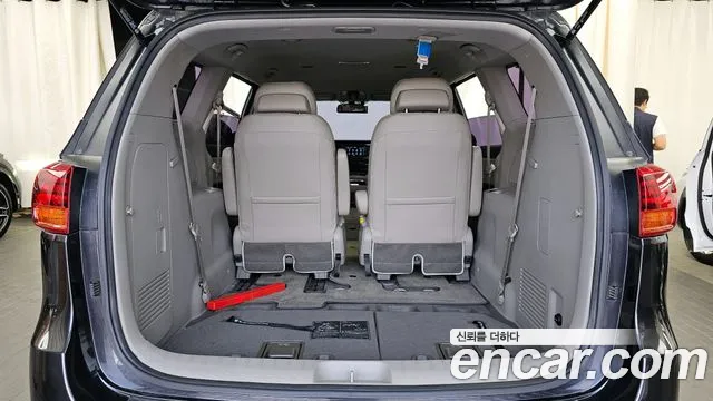 Kia The New Carnival id 2798156 из Кореи 11