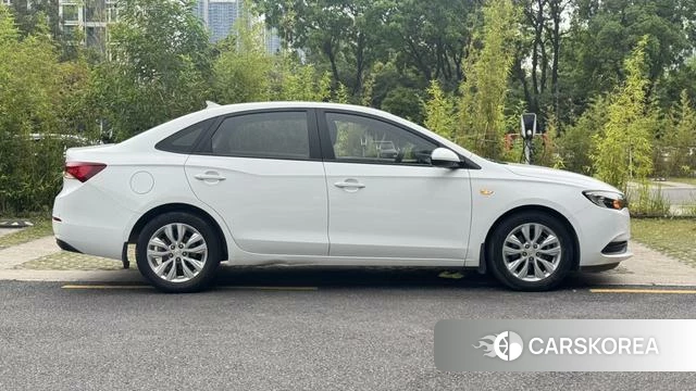 Buick Yinglang id 4235638 из Китая 11
