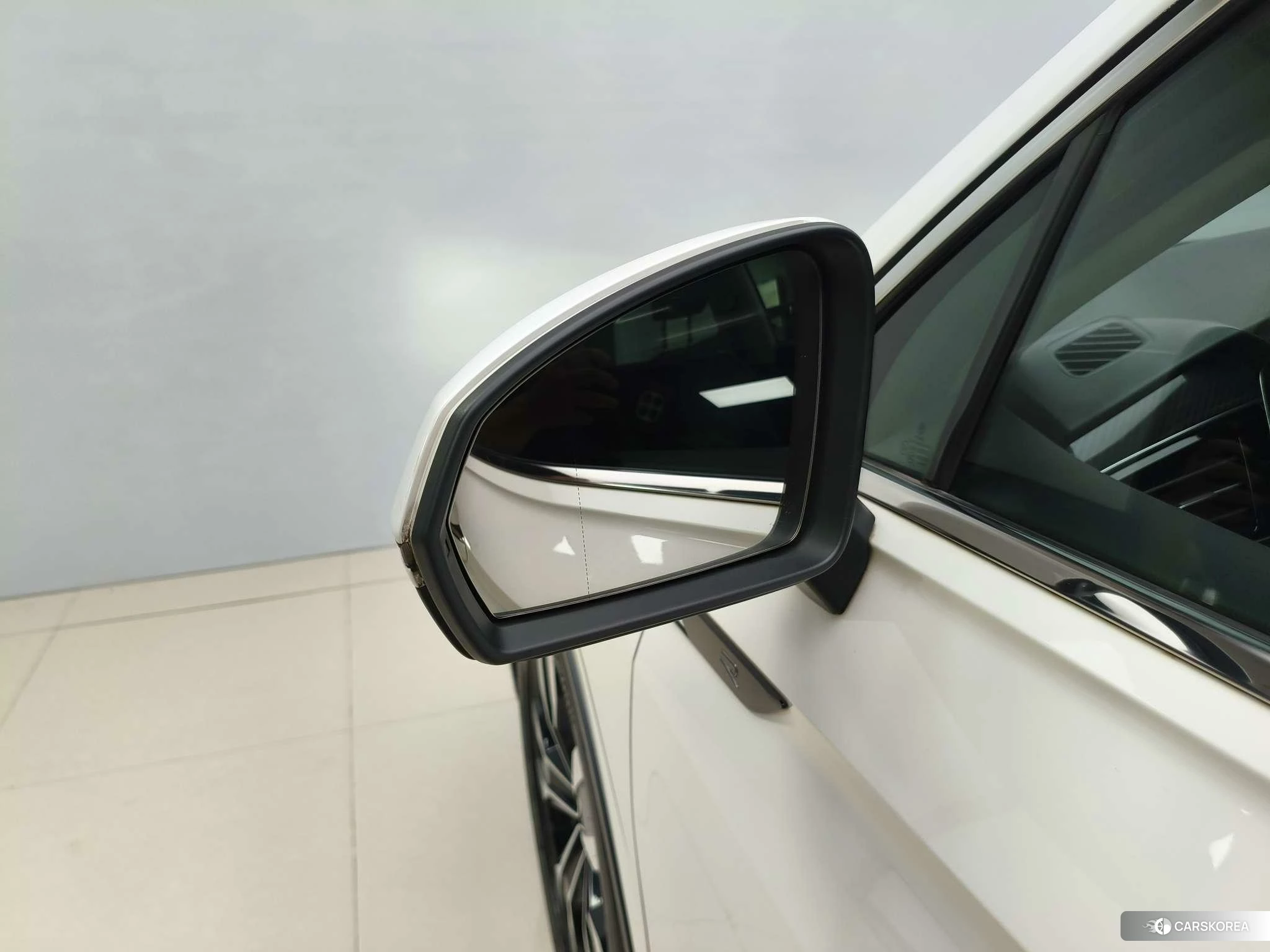 Volkswagen Tiguan L id 4498609 из Китая 11