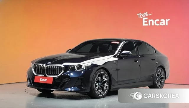 BMW 5 Series (G60) id 4870882 из Кореи 11