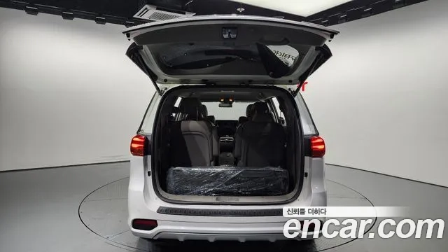 Kia The New Carnival id 2922701 из Кореи 11