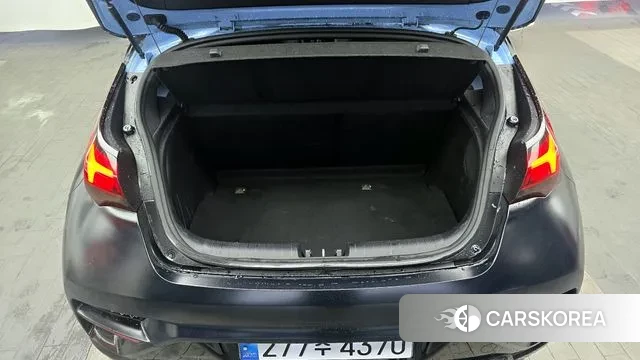 Hyundai Veloster (JS) id 2941422 из Кореи 11