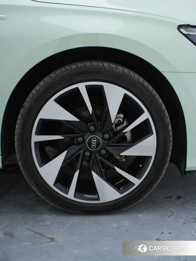 Audi A3 id 4273776 из Китая 11
