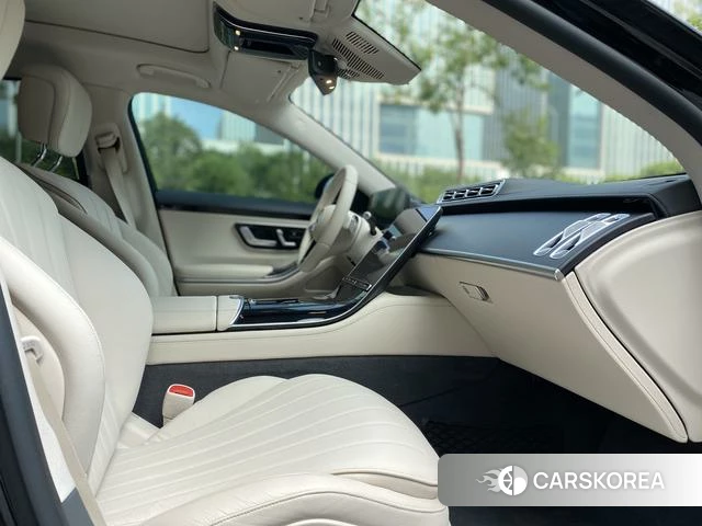 Mercedes-Benz S-class id 4264737 из Китая 11