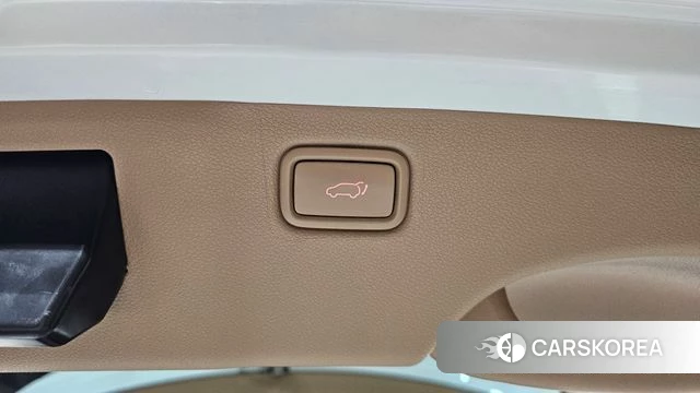Kia The New Carnival id 4728199 из Кореи 11