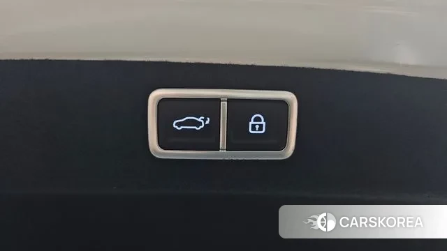 Hyundai Grandeur (GN7) id 3769510 из Кореи 11