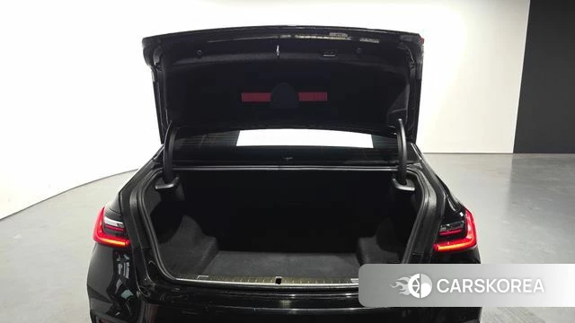 BMW 7 Series (G11) id 3885745 из Кореи 11