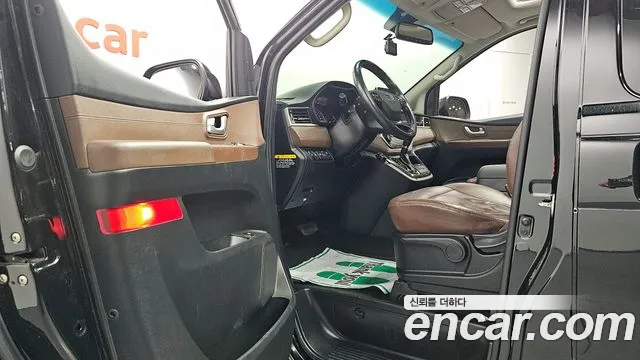 Hyundai The New Grand Starex id 2621470 из Кореи 11