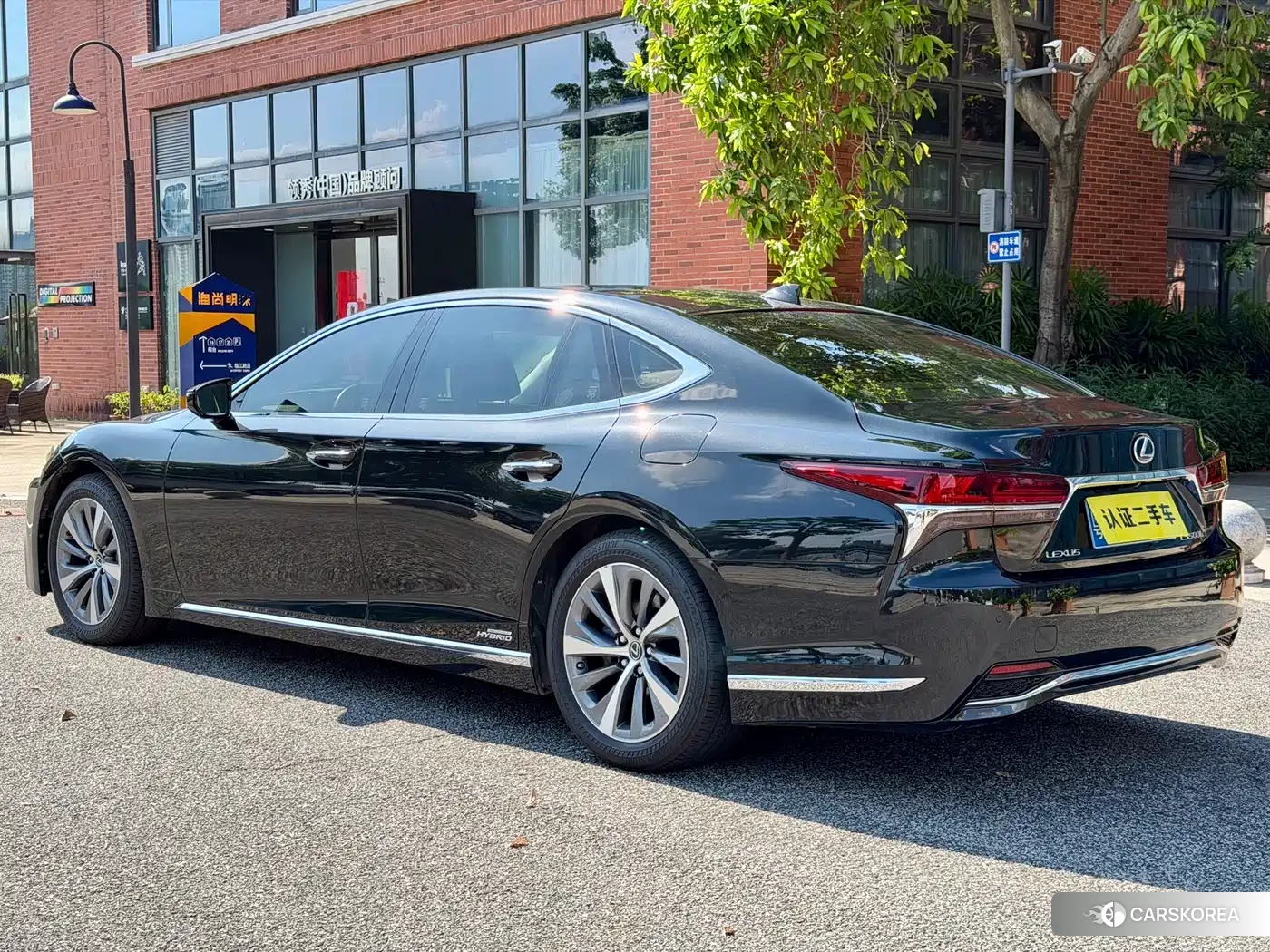 Lexus LS id 4629789 из Китая 11