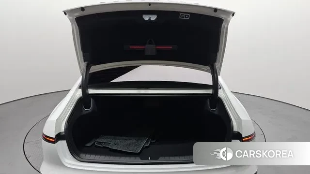 Hyundai Grandeur Hybrid (GN7) id 3776396 из Кореи 11