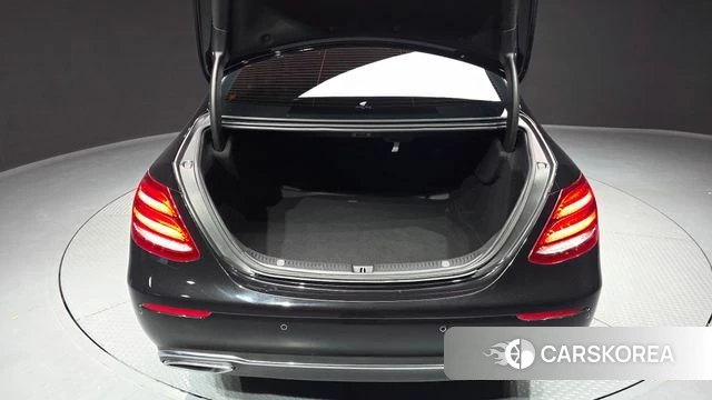 Mercedes-Benz E-Class W213 id 4246111 из Кореи 11
