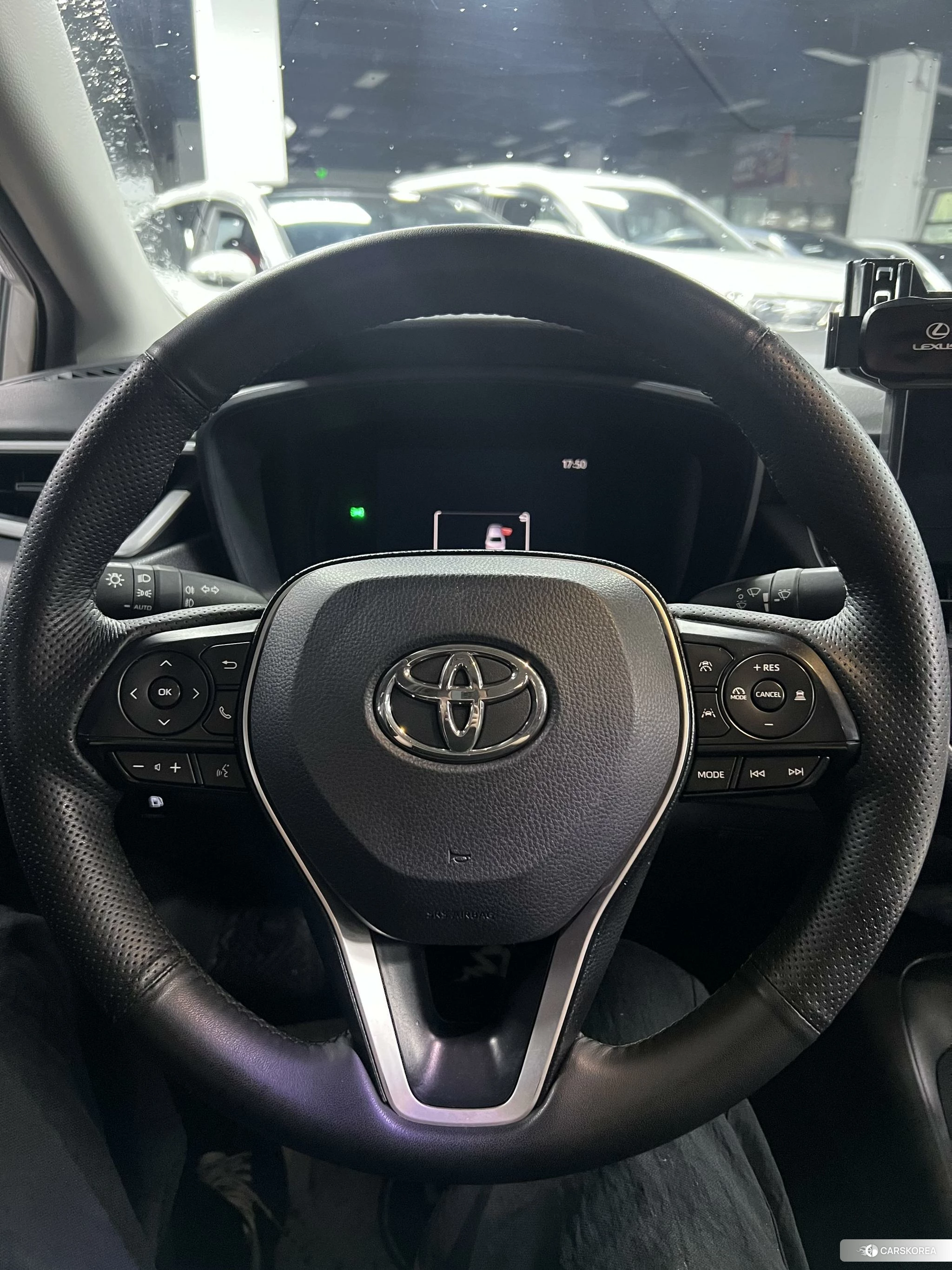 Toyota Corolla id 4455225 из Китая 11